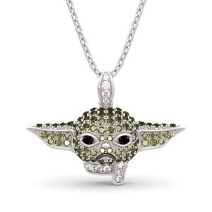⭐️NEW⭐️ Star Wars Mandalorian Baby Yoda/ Grogu Sterling Silver Peridot Necklace